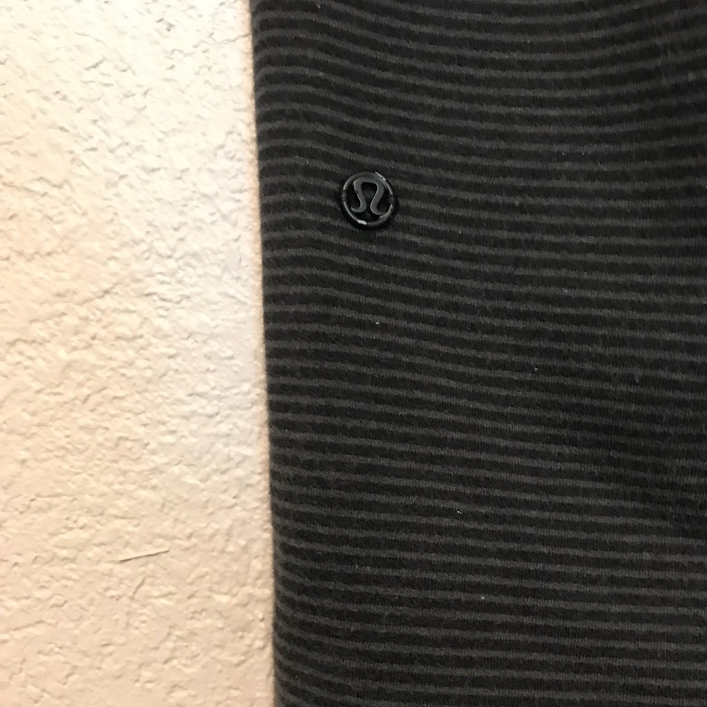 Lululemon striped joggers size 2